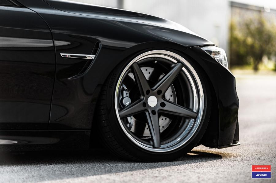Детали экстерьера BMW M4 Convertible on Vossen Wheels (VWS-3) 2018 года  (фото 12 из 17)